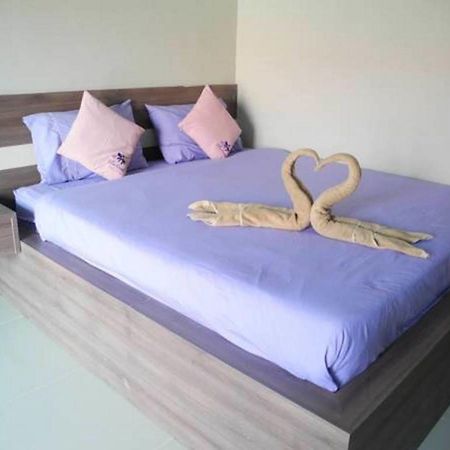 Bee Orchid Pool Villa Pattaya Εξωτερικό φωτογραφία