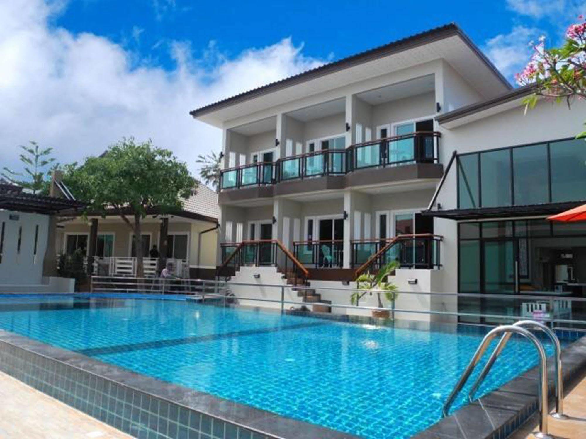 Bee Orchid Pool Villa Pattaya Εξωτερικό φωτογραφία