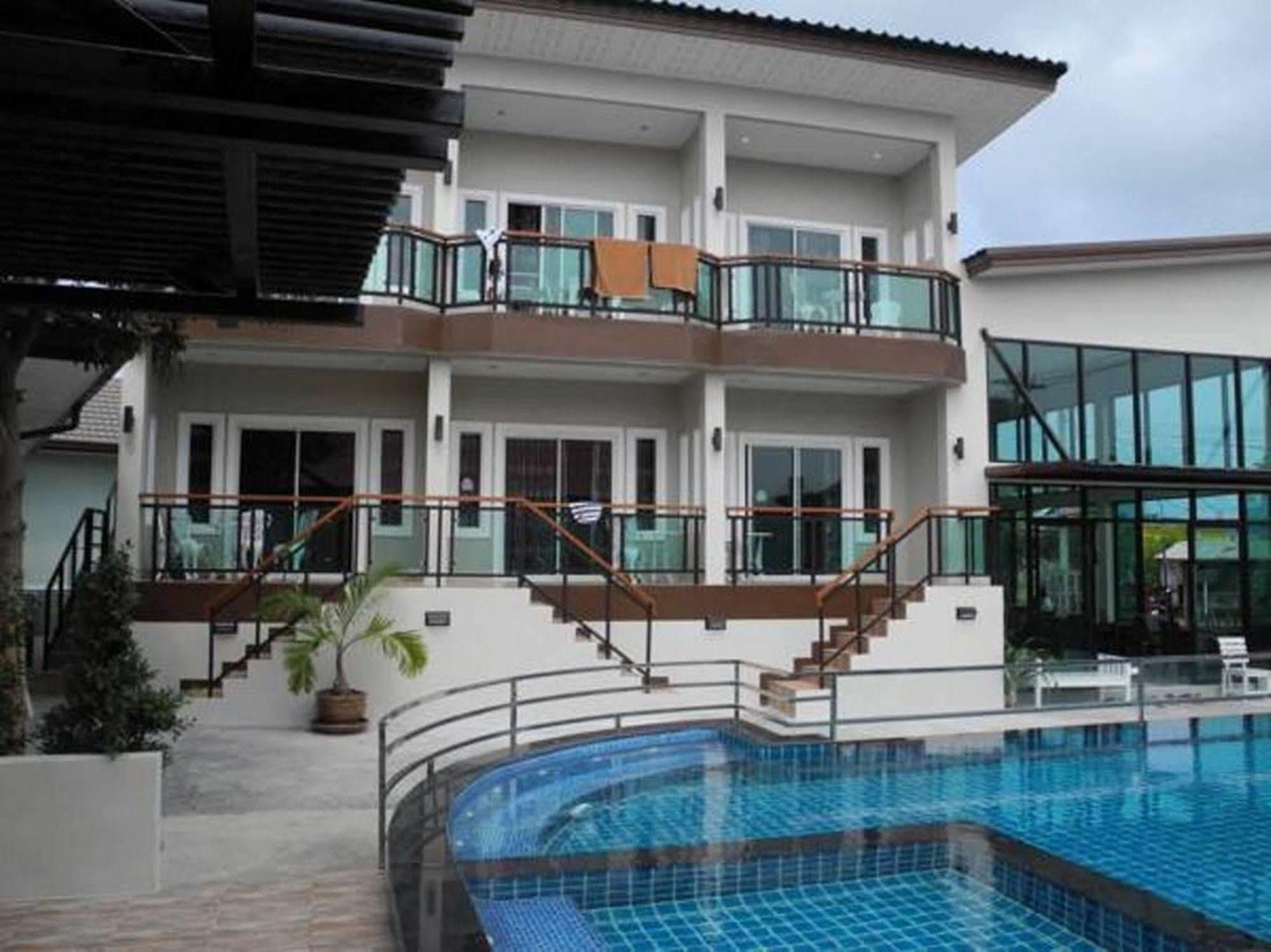 Bee Orchid Pool Villa Pattaya Εξωτερικό φωτογραφία